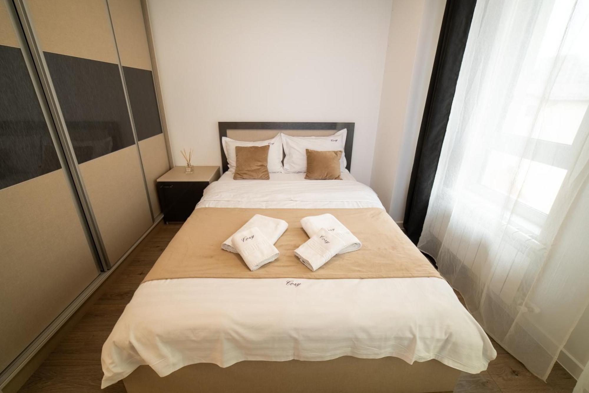 יאשי Urban Luxury Studios By Cozy Apartments מראה חיצוני תמונה